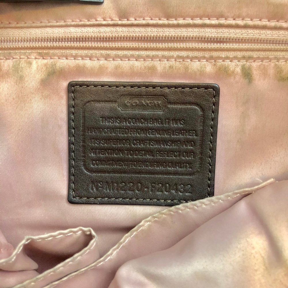 COACH Zipper North/South Tote Bag (#251) - Picture 6 of 8